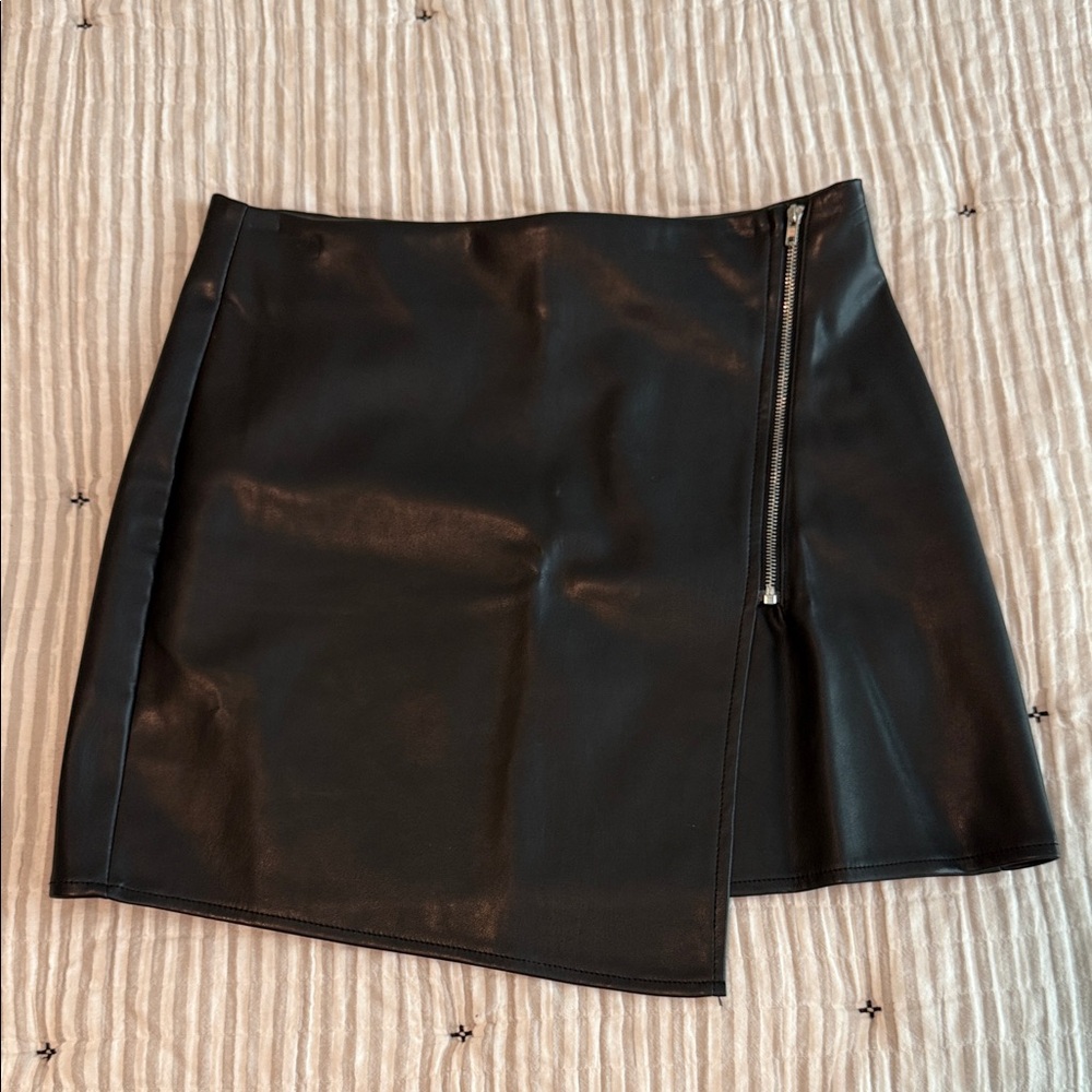 Kendall & Kylie Faux Leather Mini Skirt